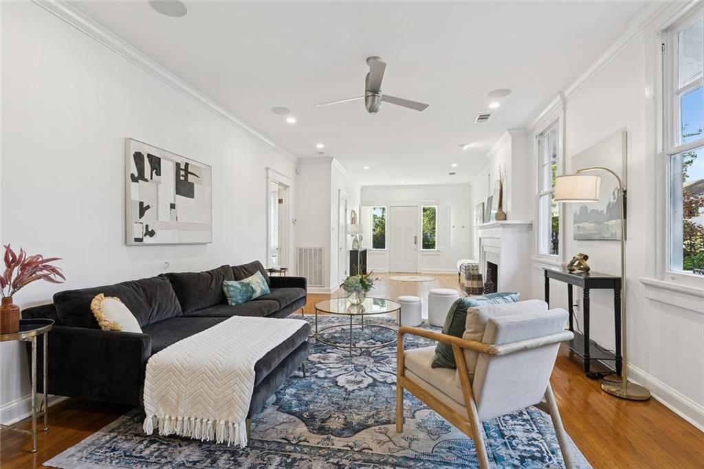 2237 AUDUBON Street