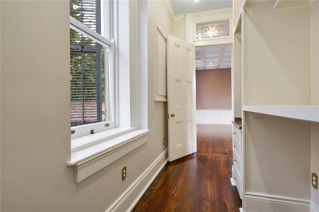 1029 BOURBON Street A