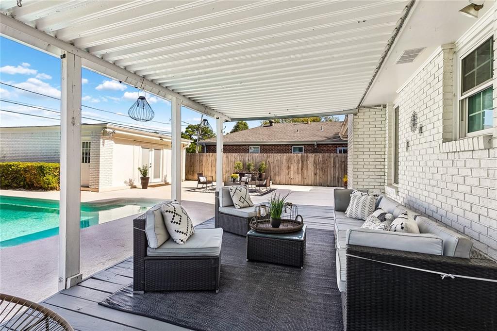 4405 NEYREY Drive