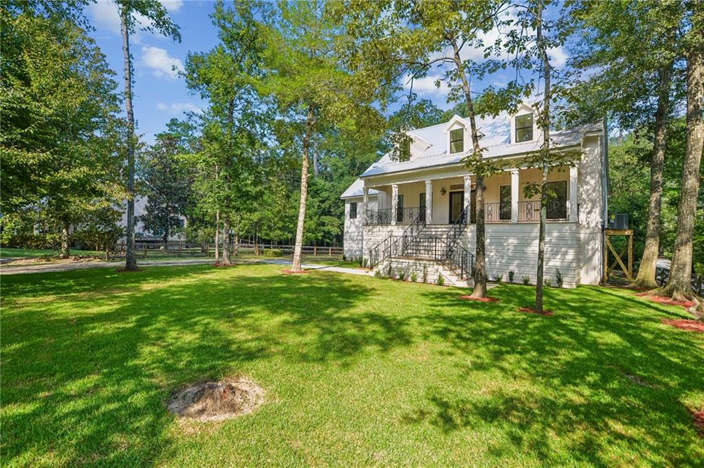 925 OLD LANDING Road