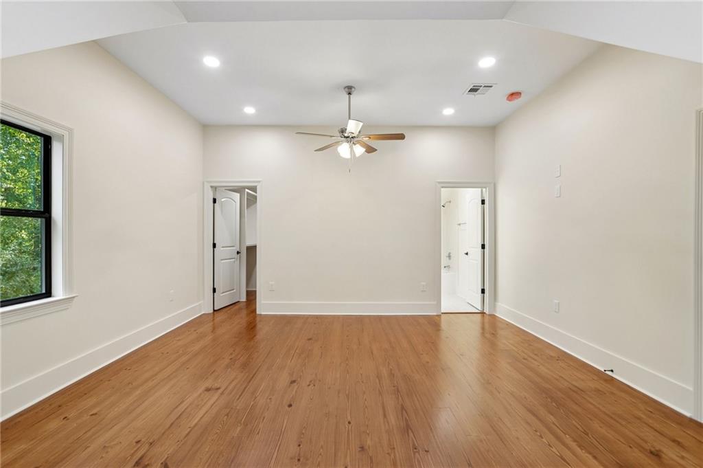 925 OLD LANDING Road
