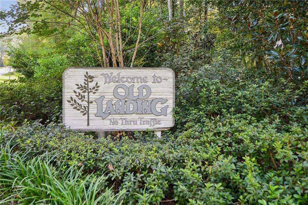 925 OLD LANDING Road