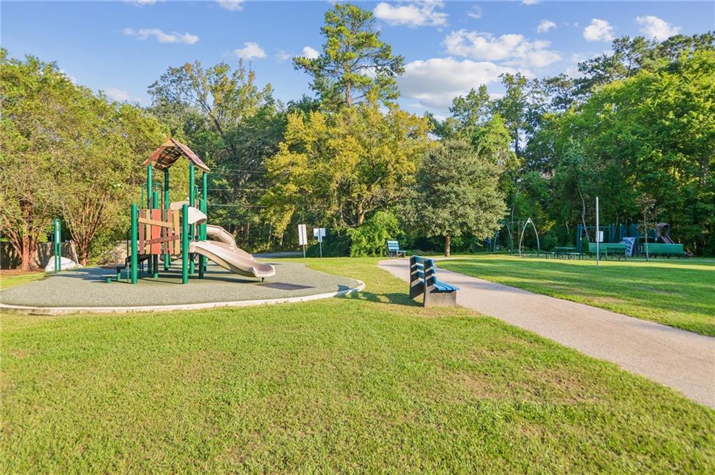 925 OLD LANDING Road