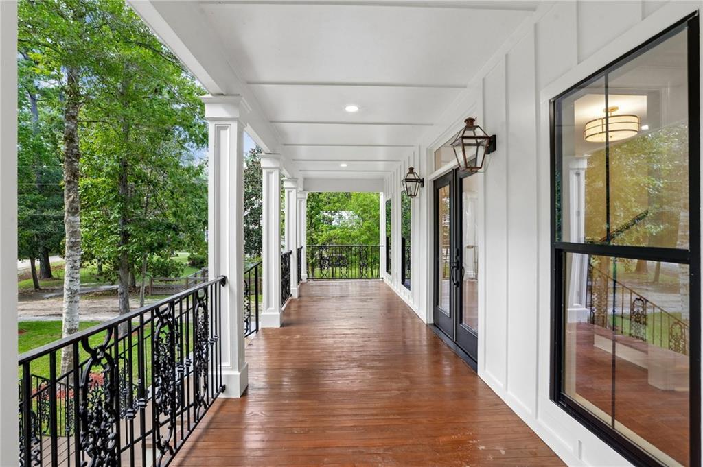 925 OLD LANDING Road