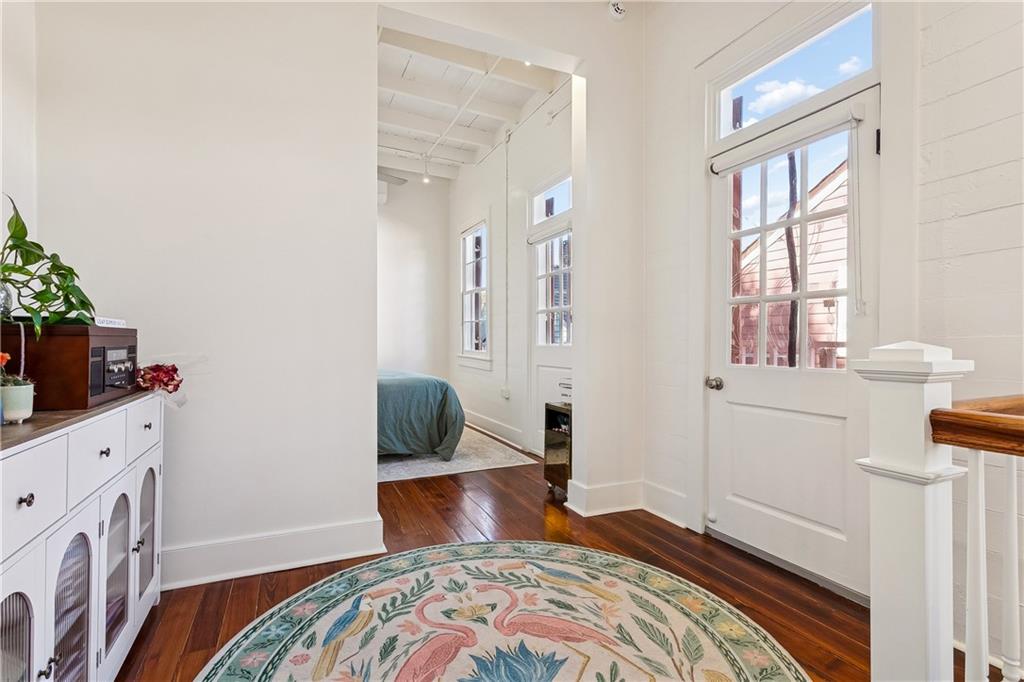 910 ST. PETER Street