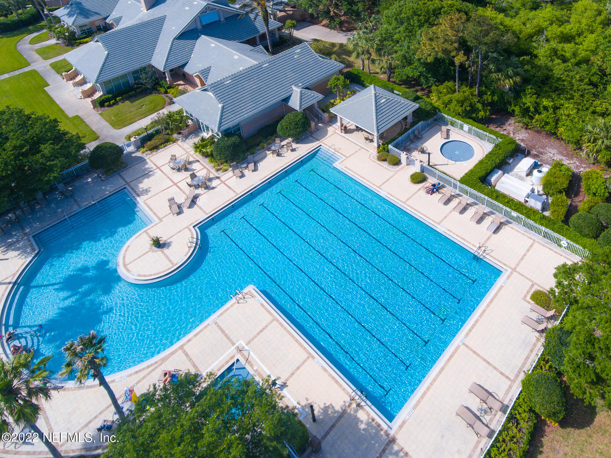 246 S RIVERWALK Drive