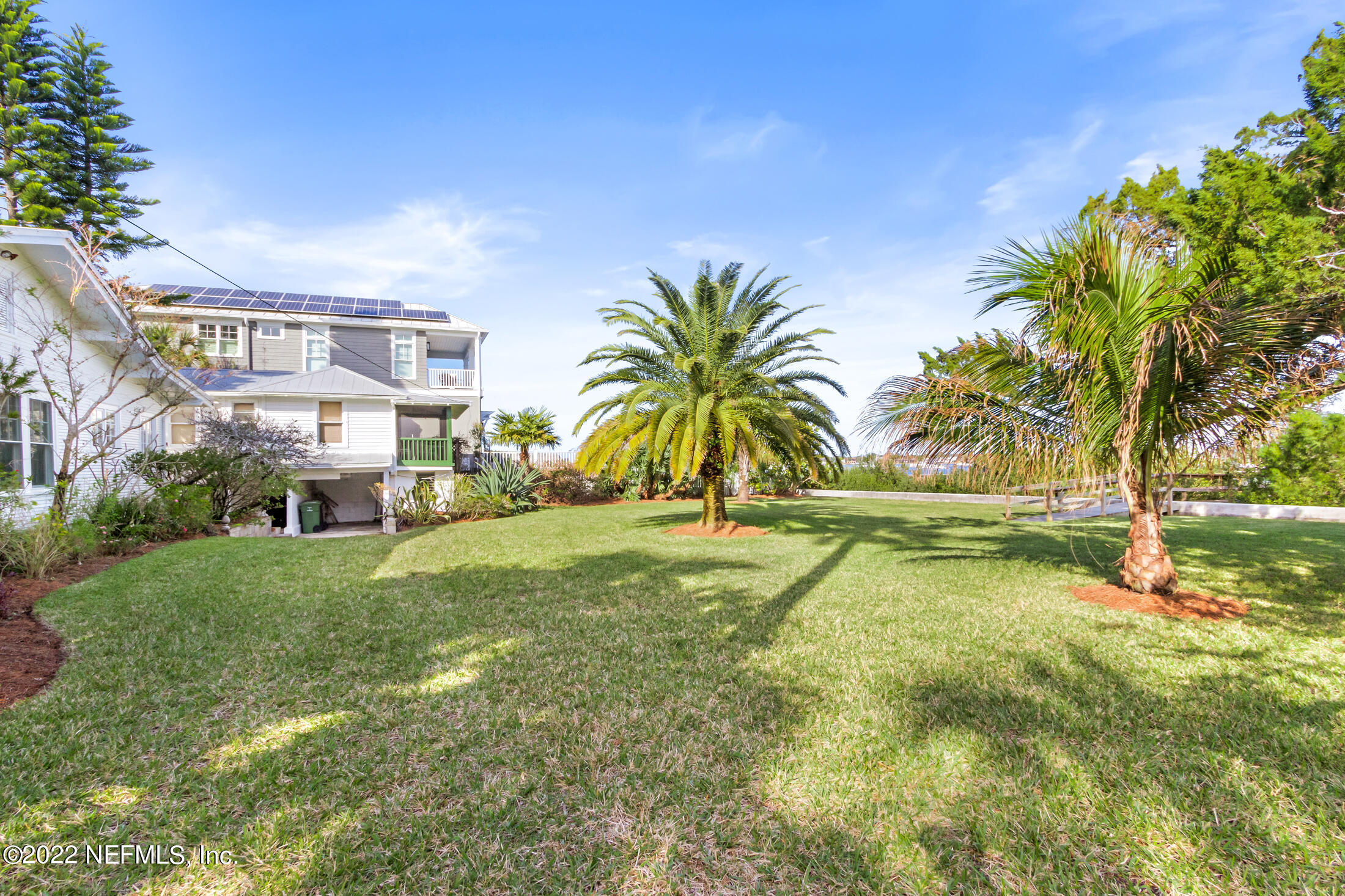 2 TREMERTON Place