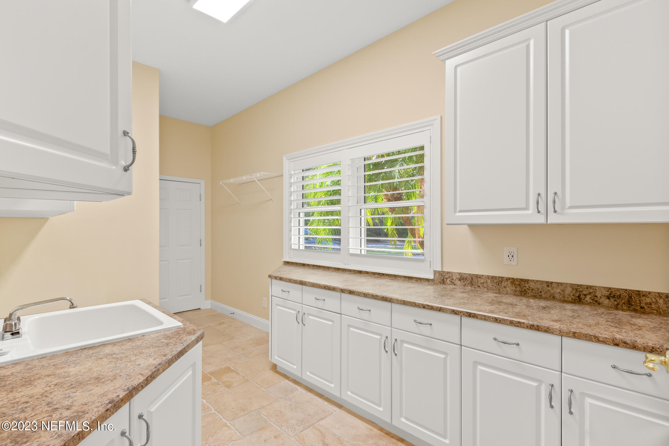 42 OAK VIEW Circle W