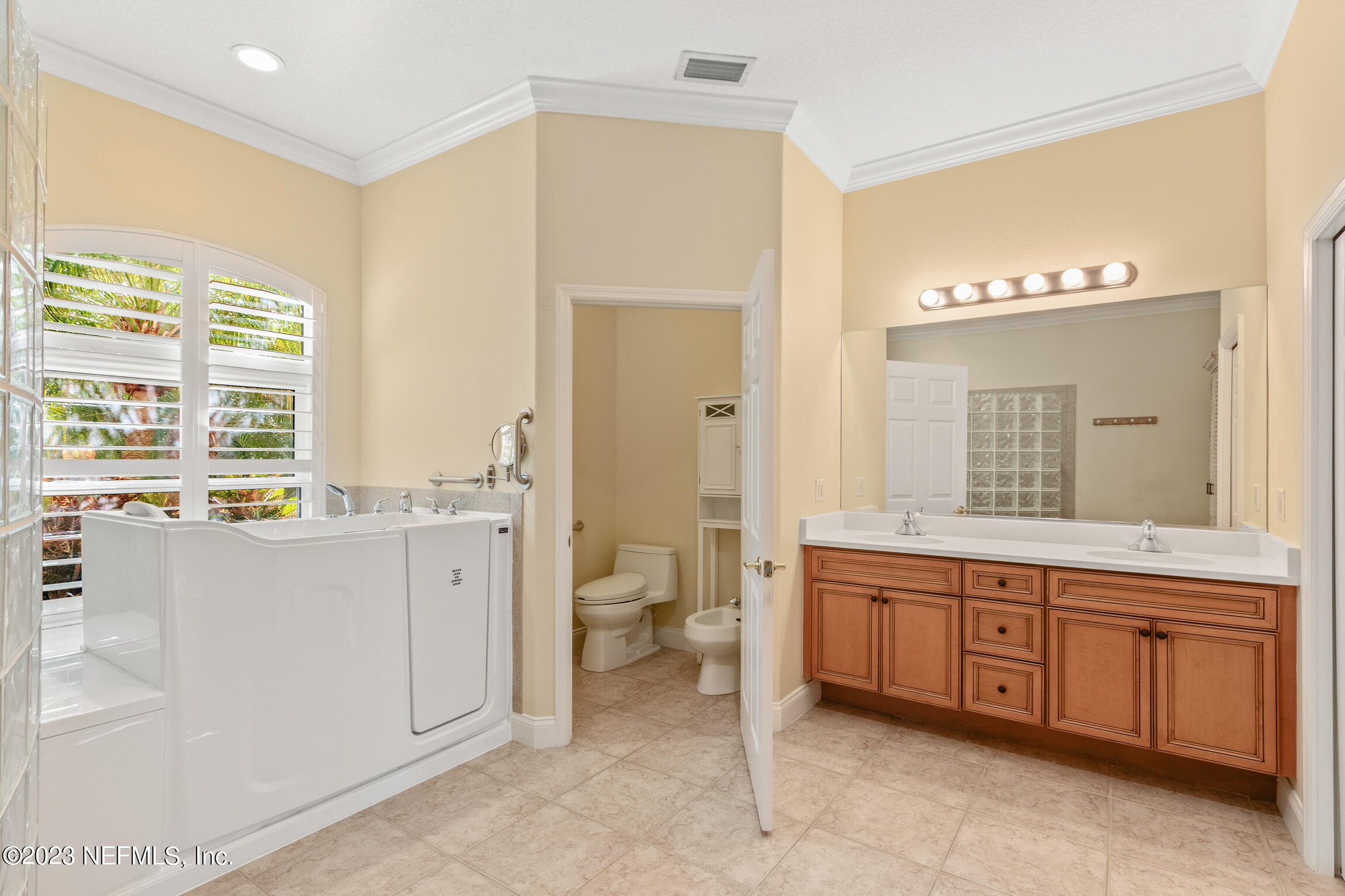 42 OAK VIEW Circle W