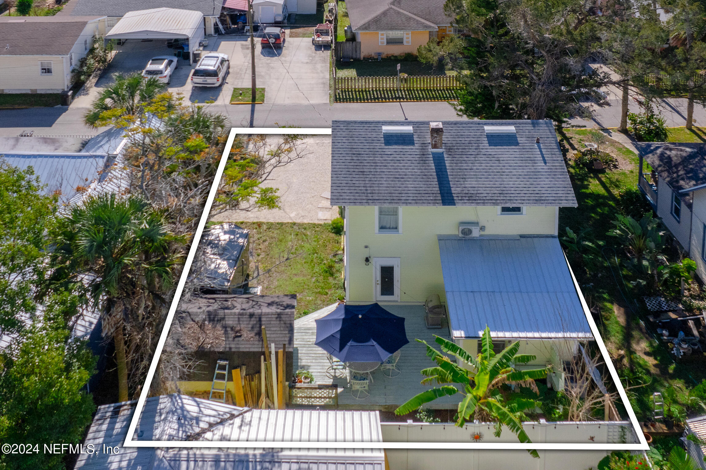 26 JOINER Street