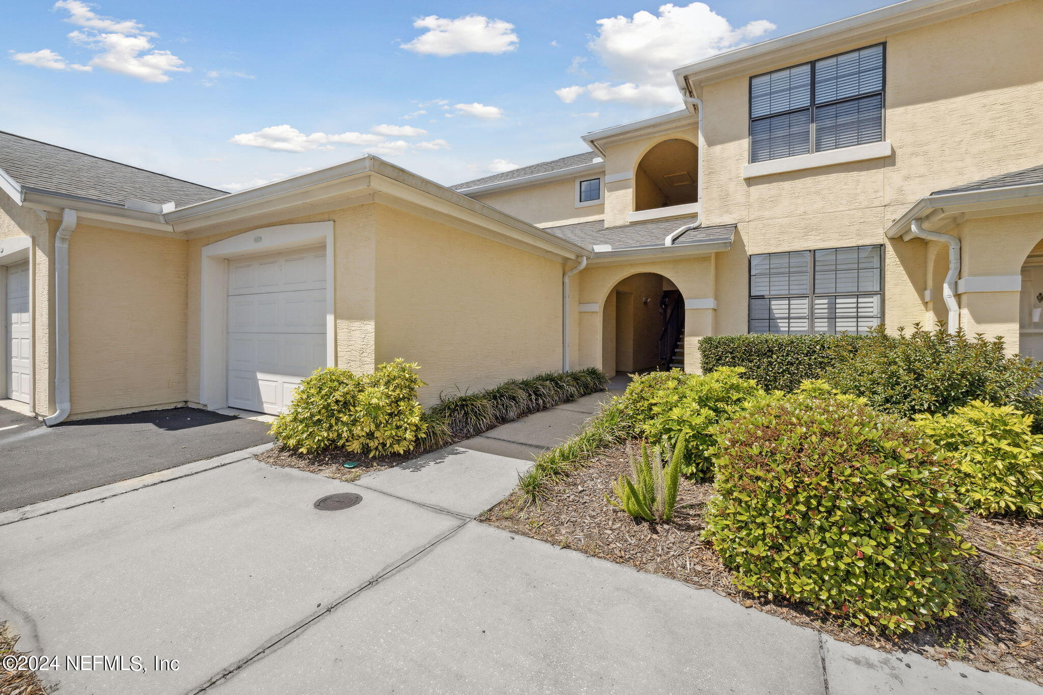4223 SERENA Circle