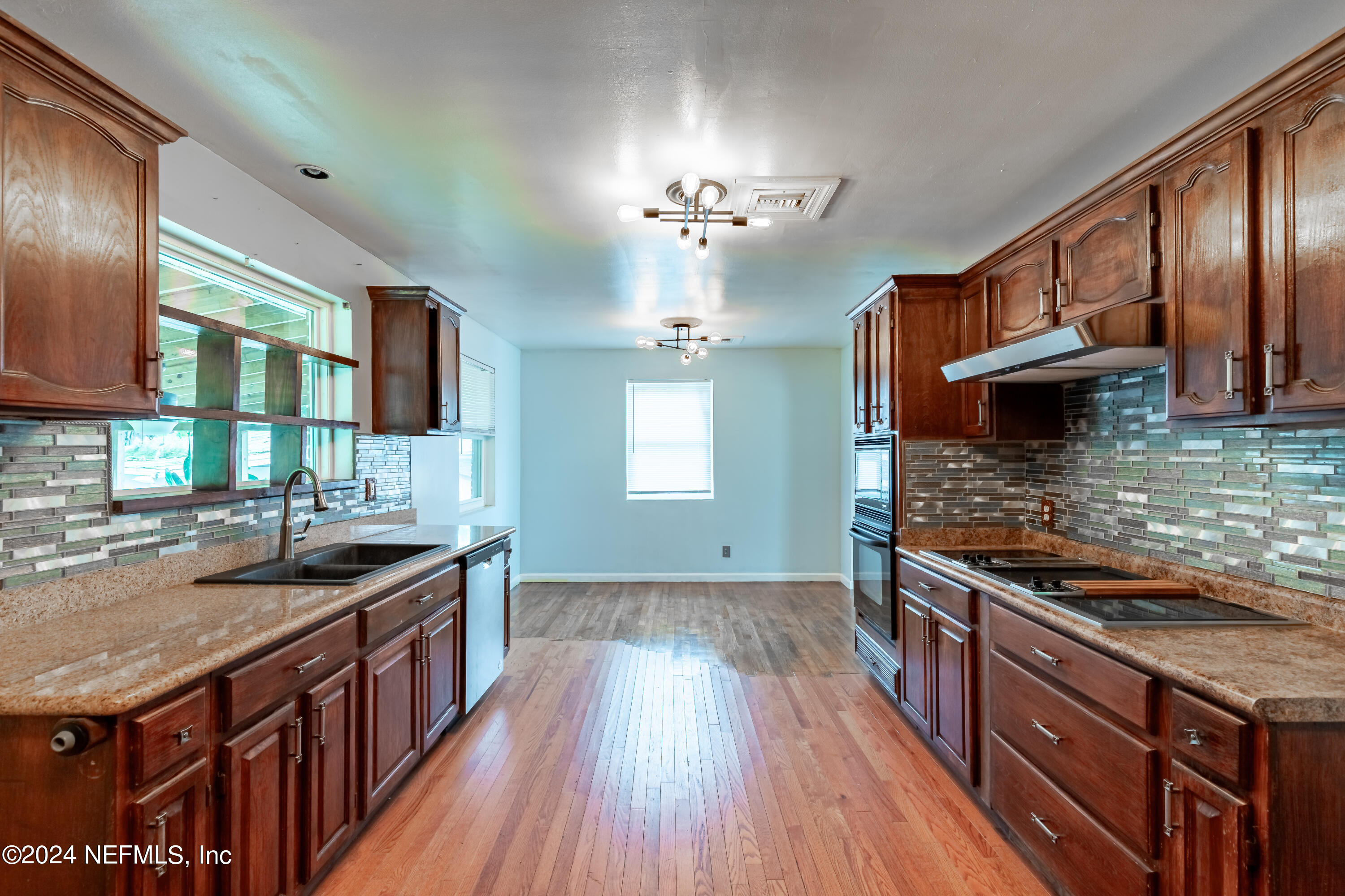 5394 POPPY Drive