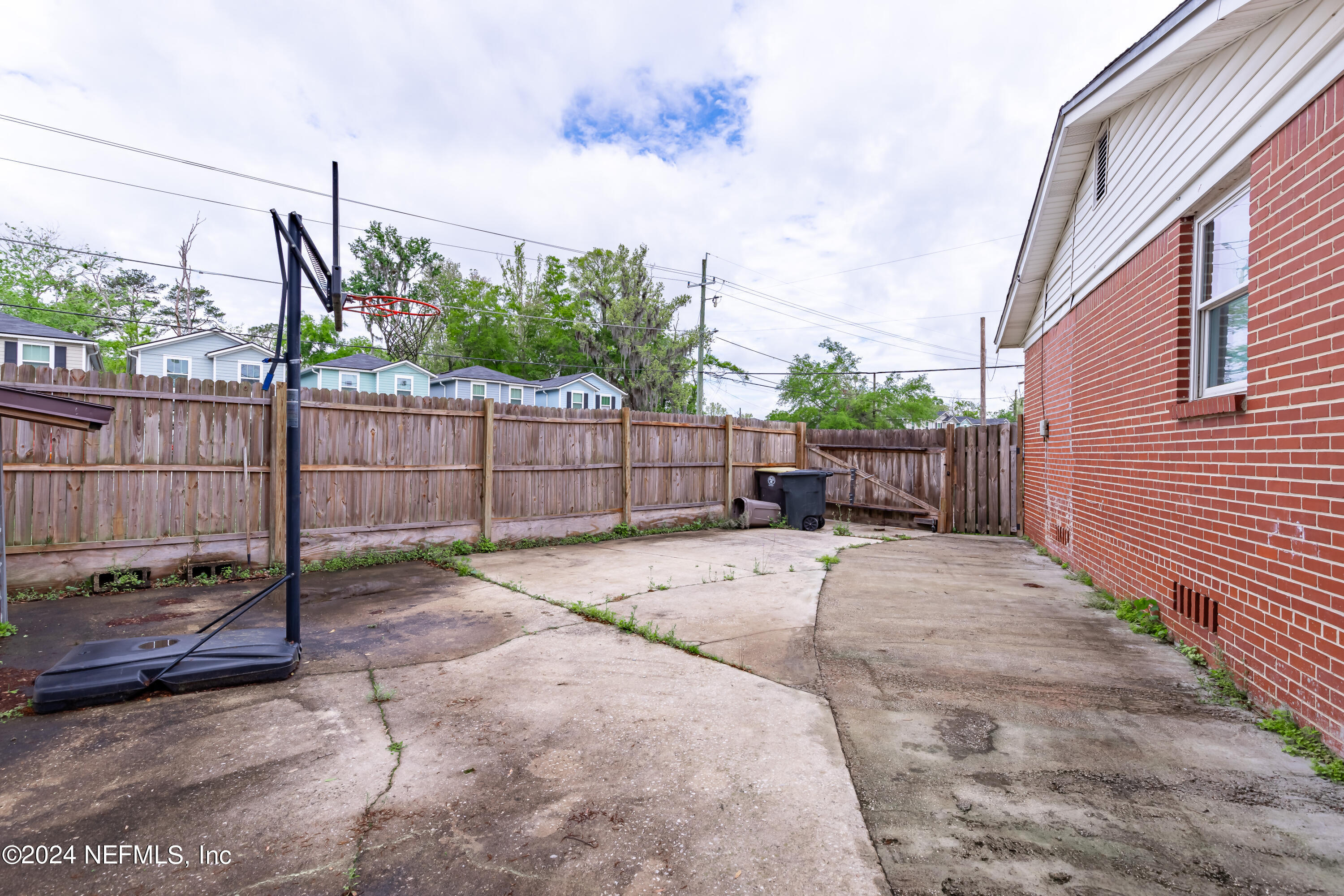 5394 POPPY Drive