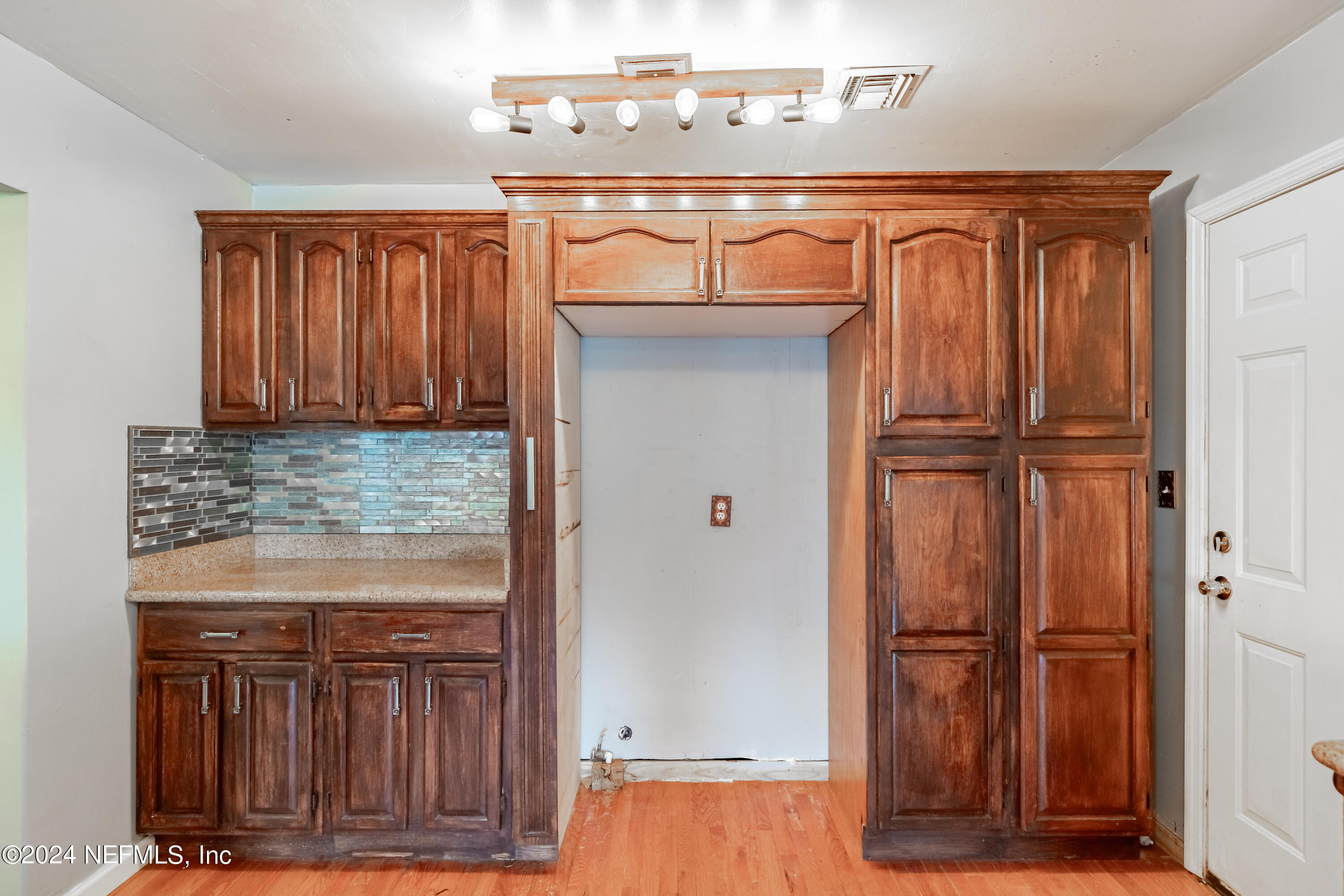 5394 POPPY Drive