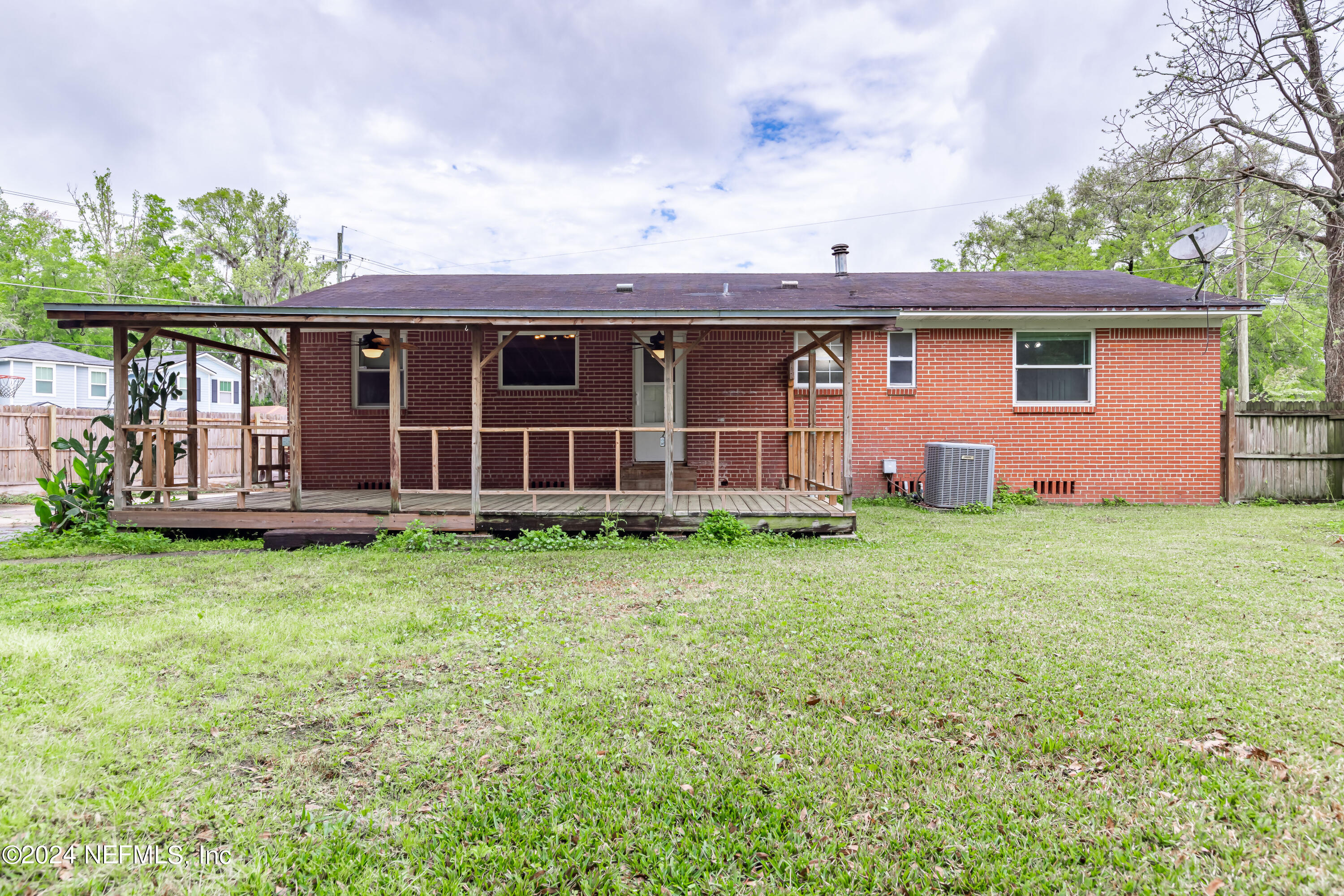 5394 POPPY Drive