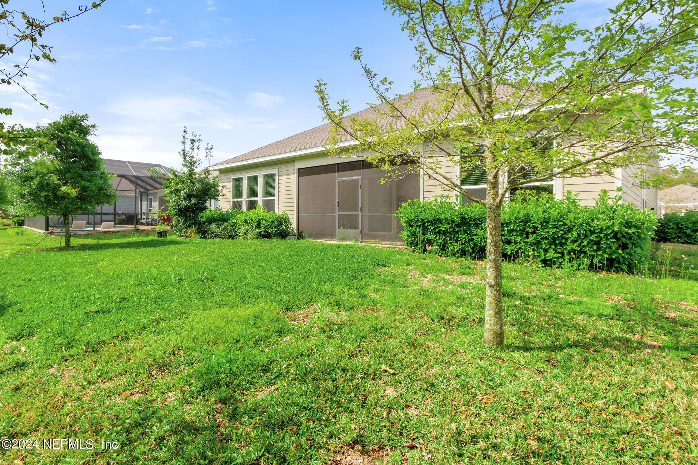 241 DOSEL Lane