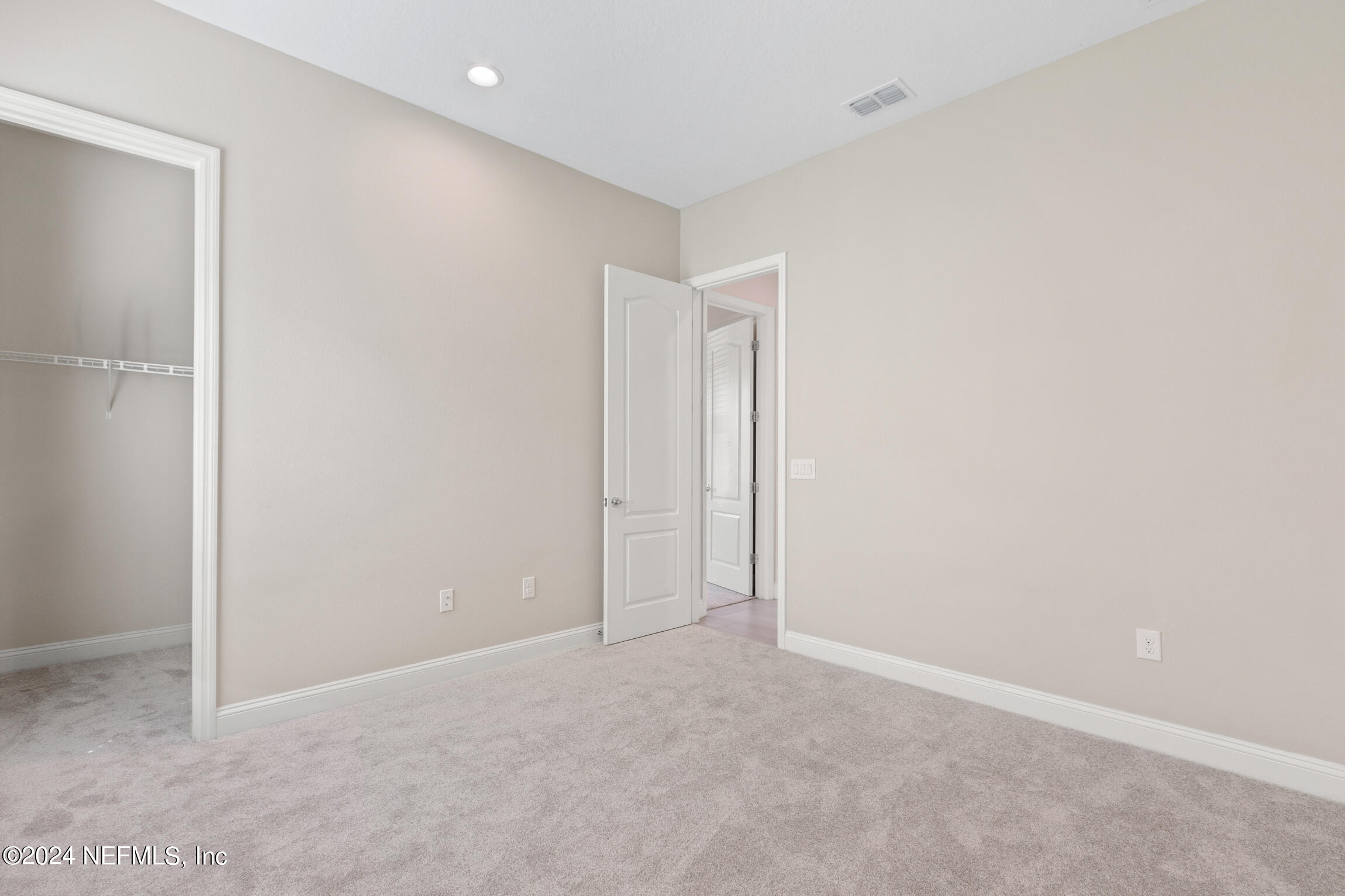 241 DOSEL Lane