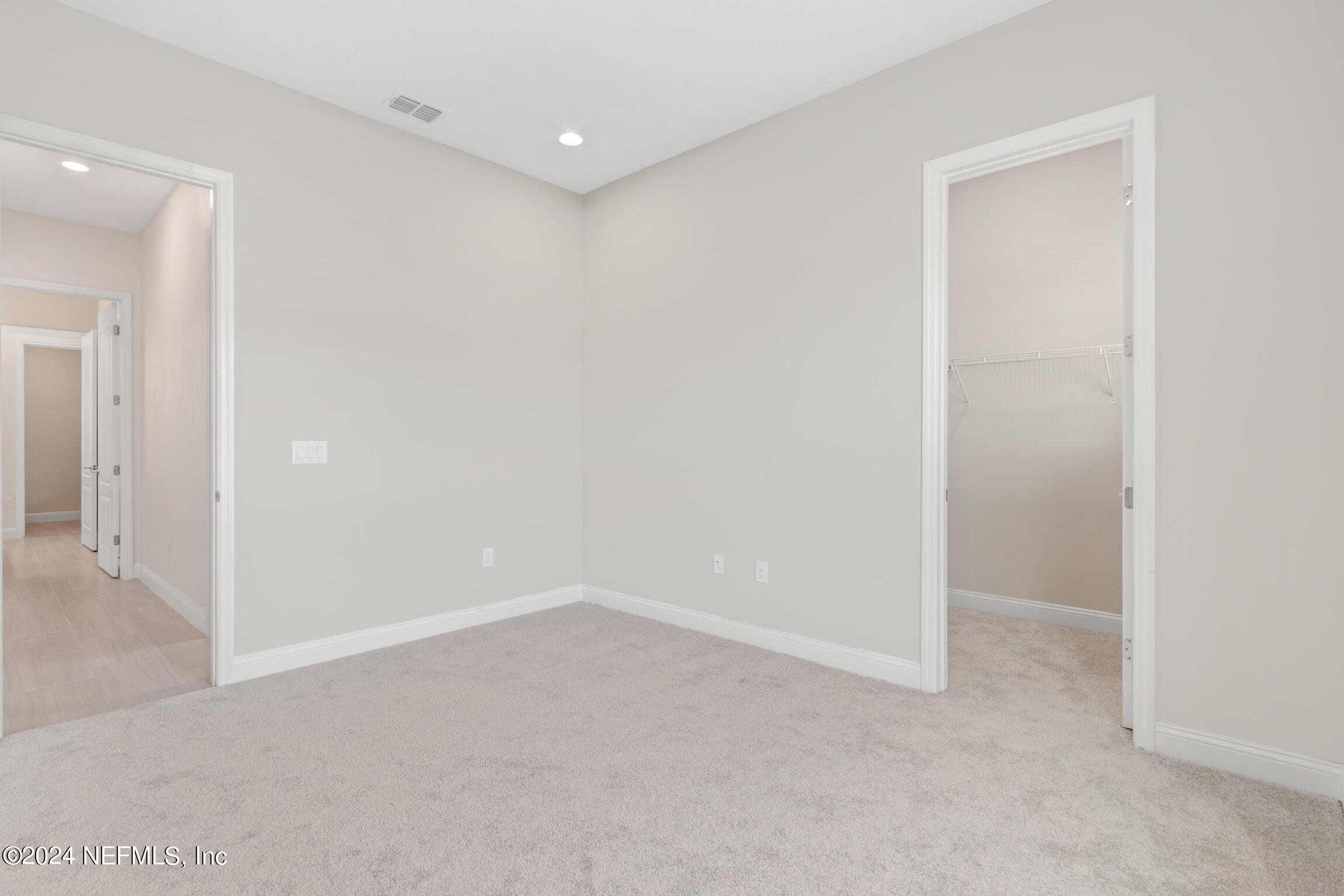 241 DOSEL Lane