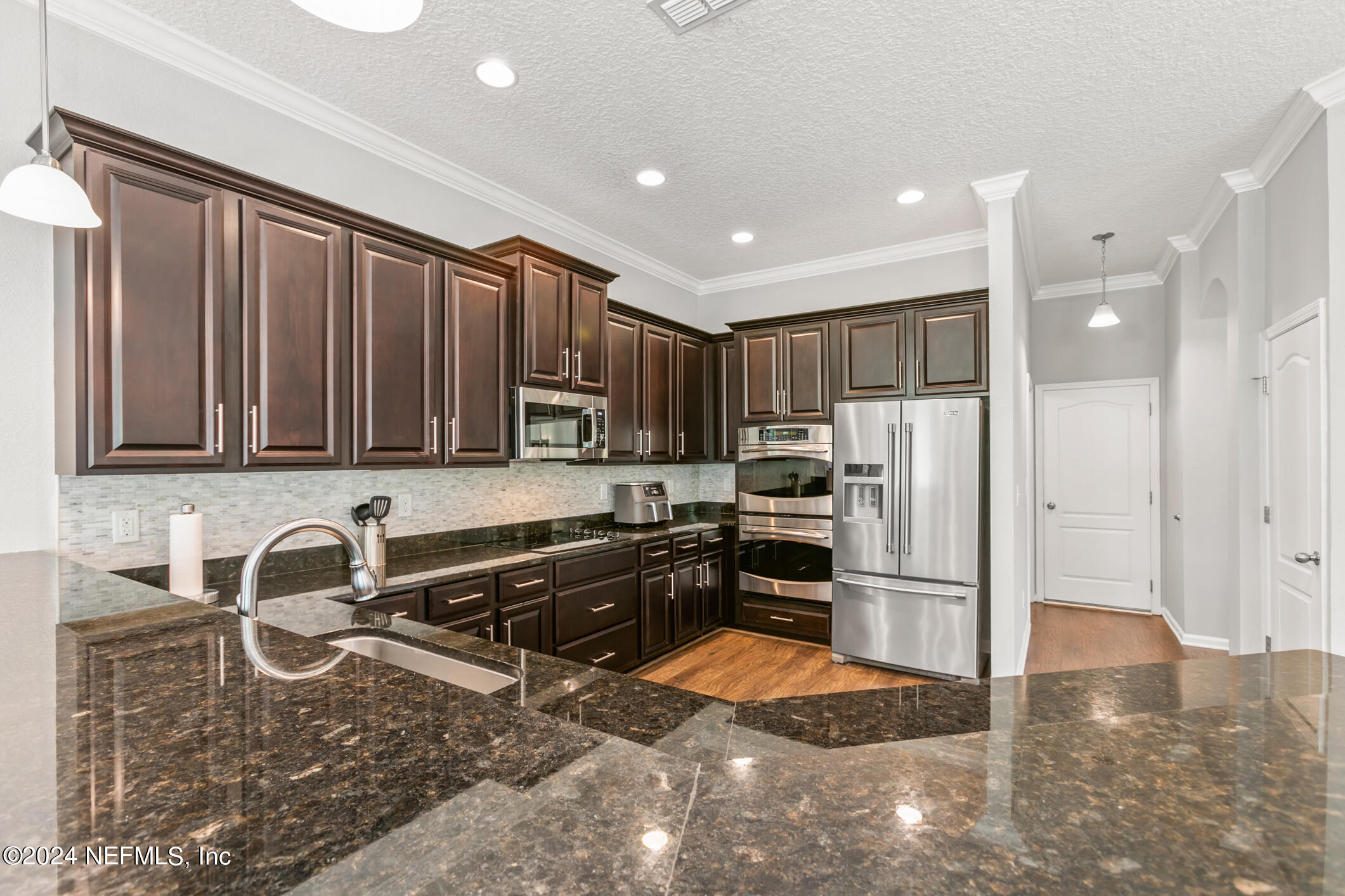 319 IRISH ROSE Road