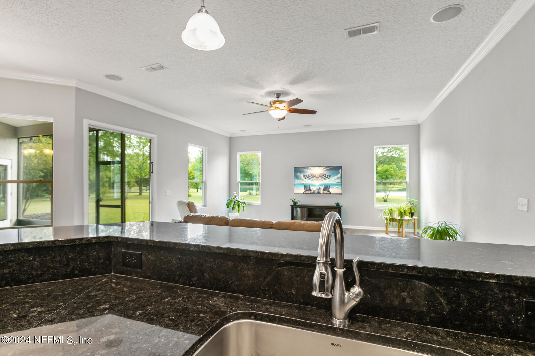 319 IRISH ROSE Road