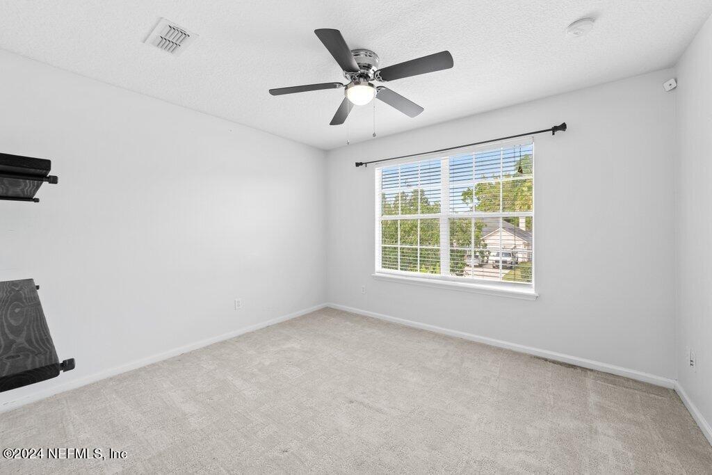 4009 LONICERA Loop