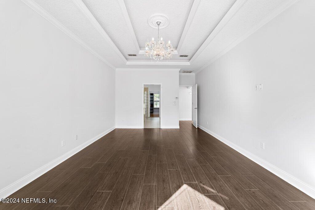 4009 LONICERA Loop