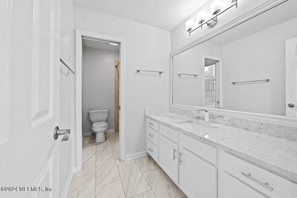 4009 LONICERA Loop