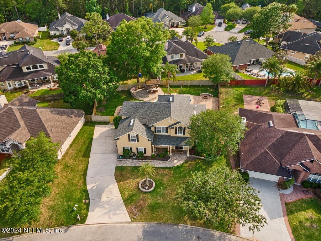 4009 LONICERA Loop