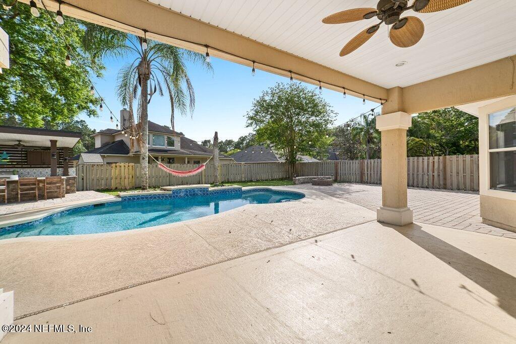 4009 LONICERA Loop