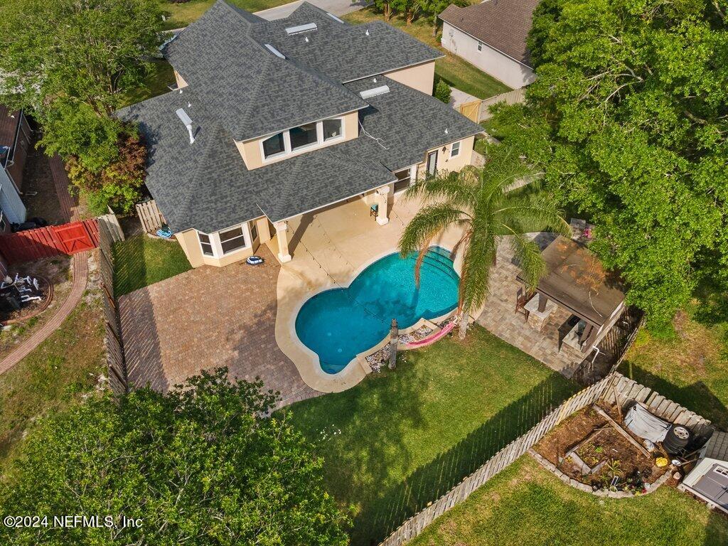4009 LONICERA Loop