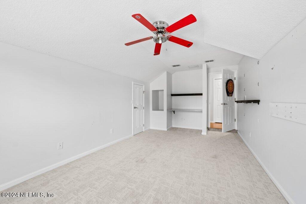 4009 LONICERA Loop