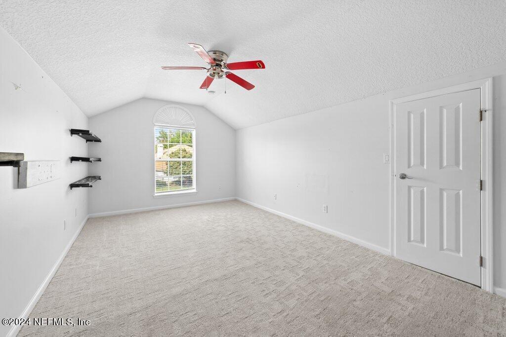 4009 LONICERA Loop