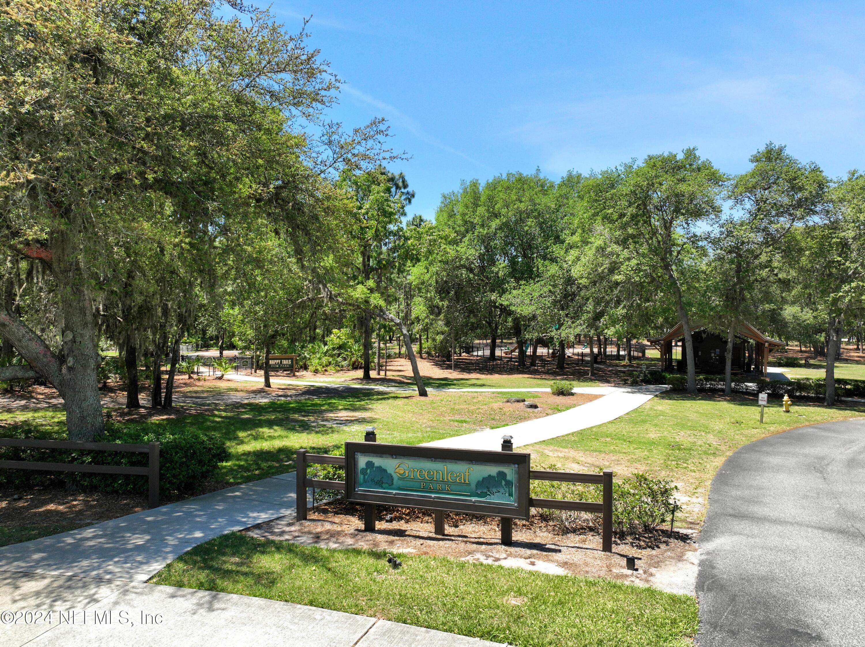 366 HOWLAND Drive