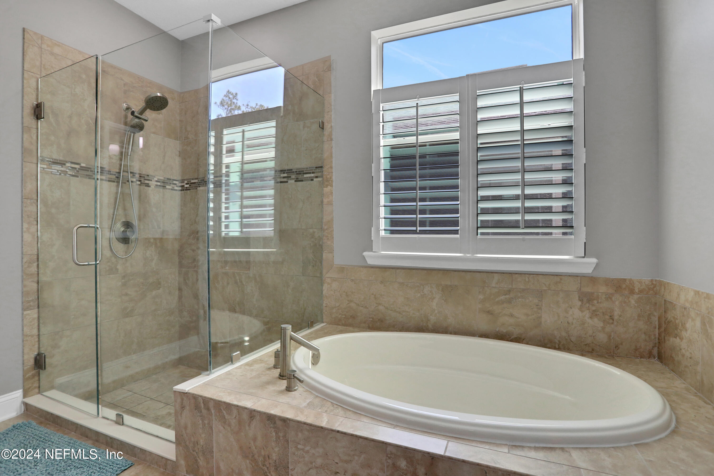 366 HOWLAND Drive