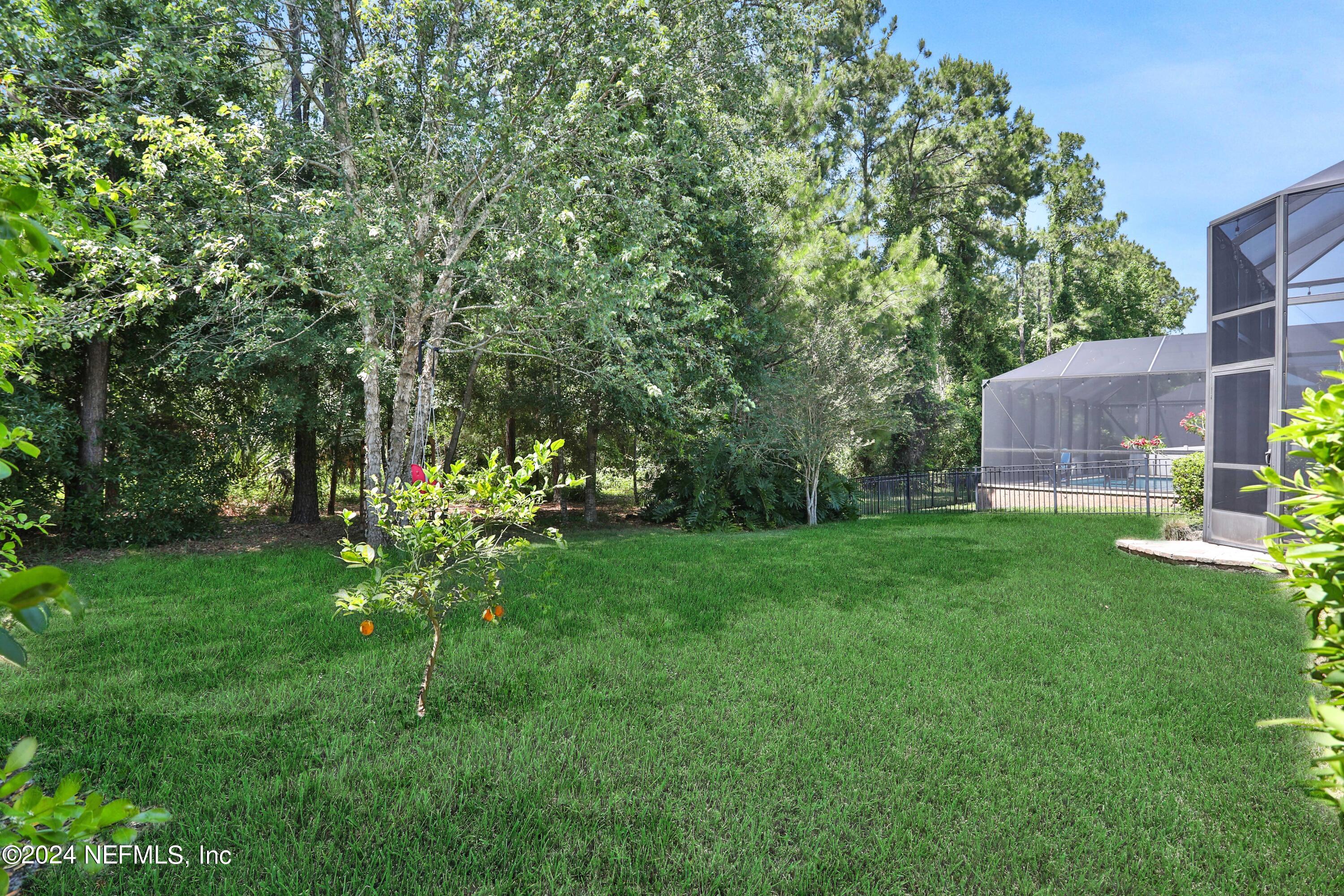 366 HOWLAND Drive