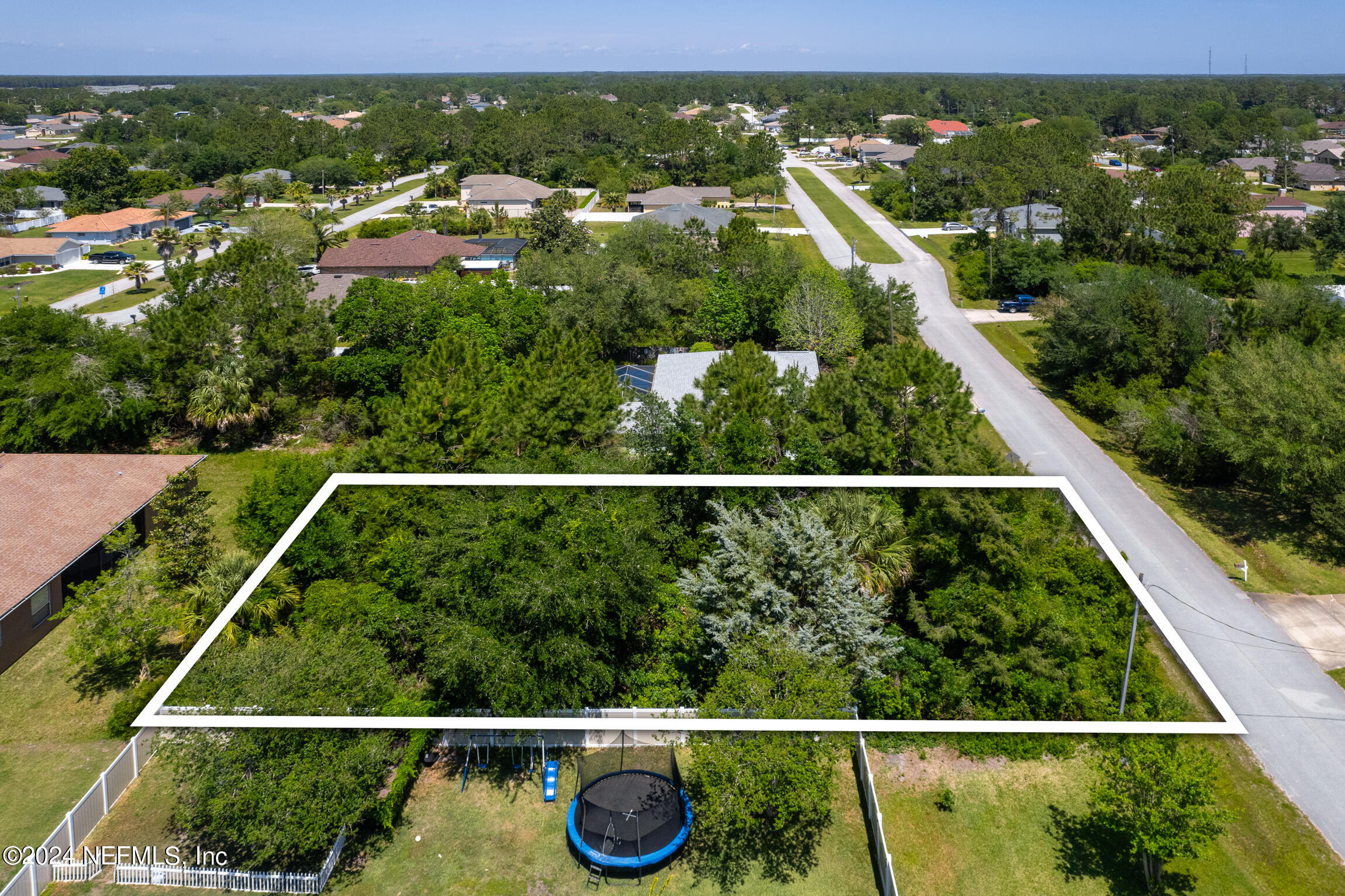 29 BURNSIDE Drive