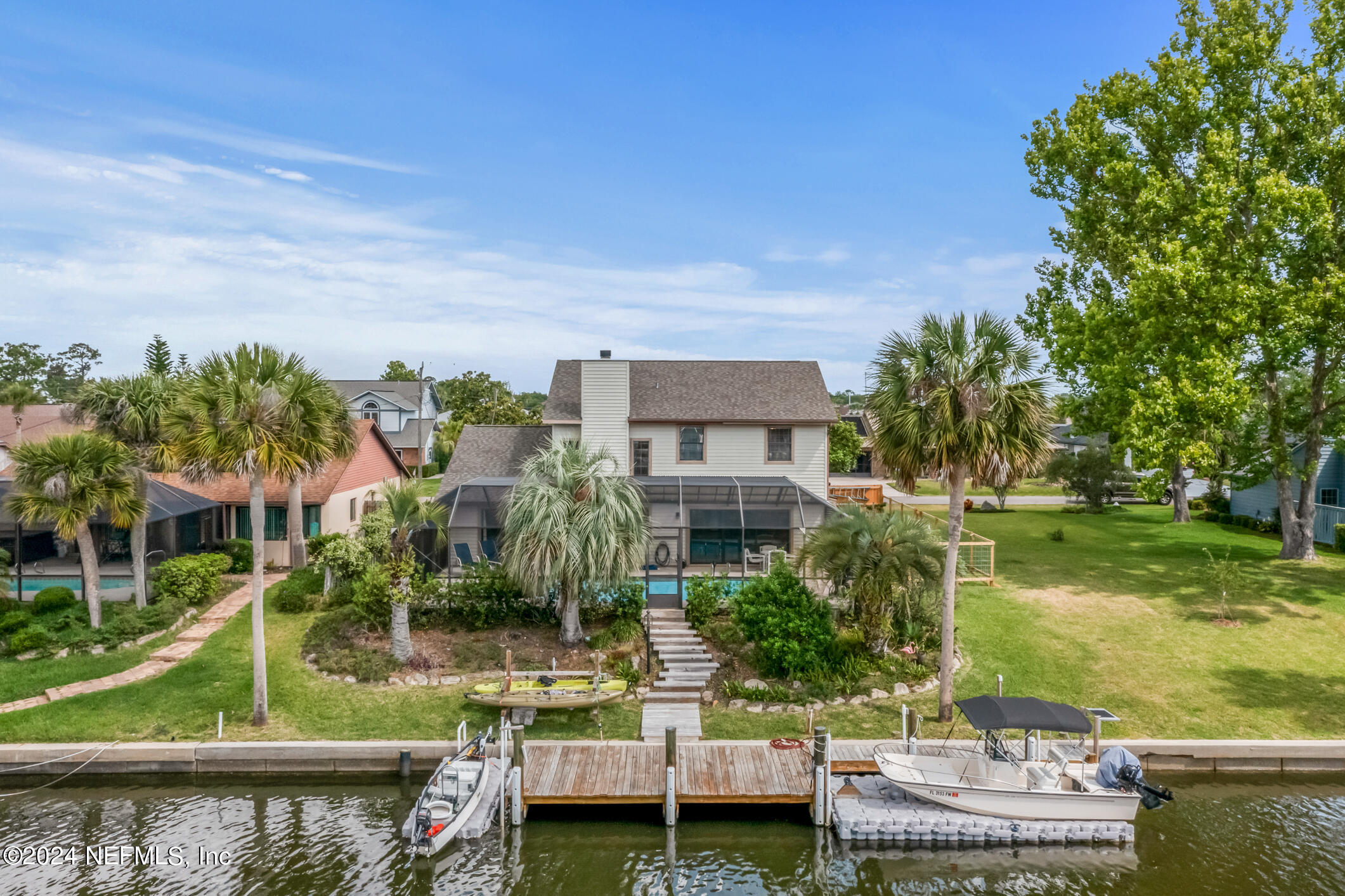 8 CEDARFORD Court