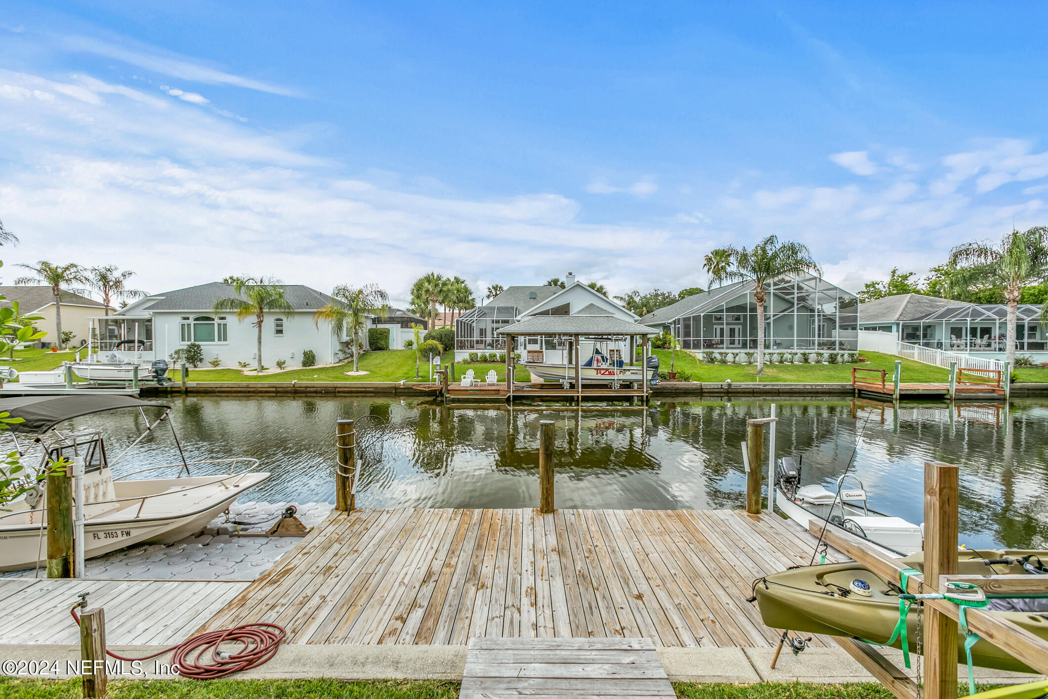 8 CEDARFORD Court