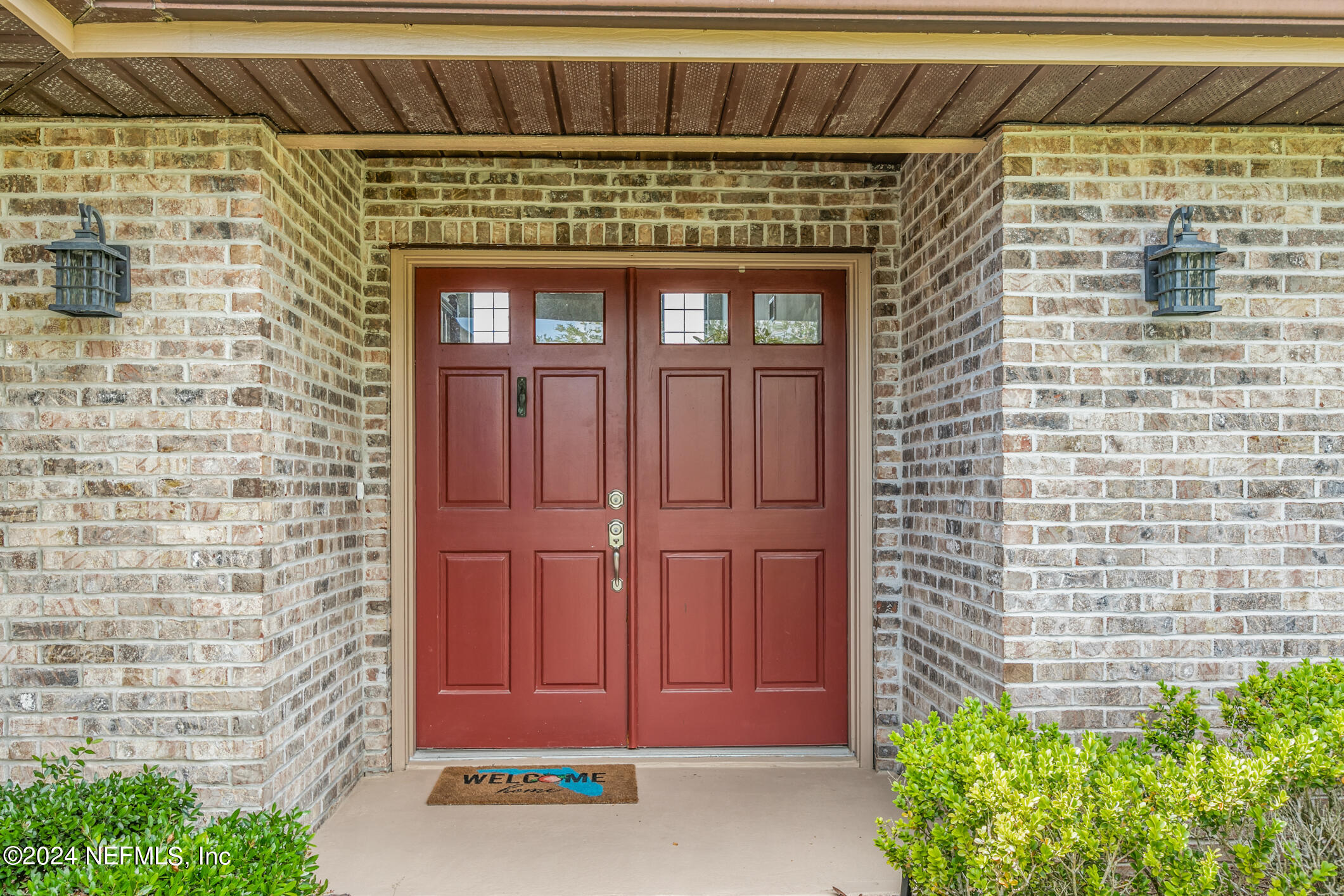 8 CEDARFORD Court