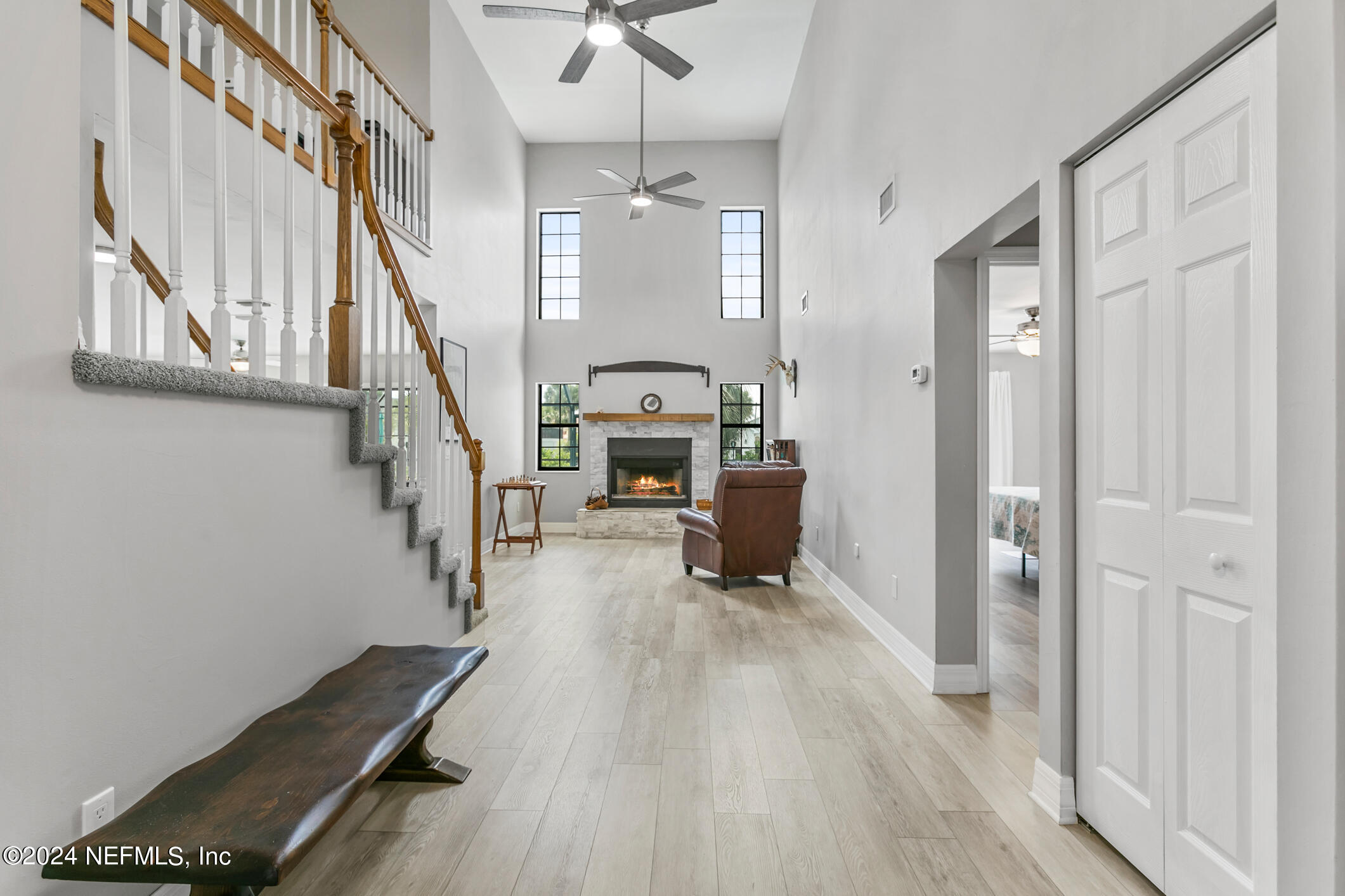 8 CEDARFORD Court