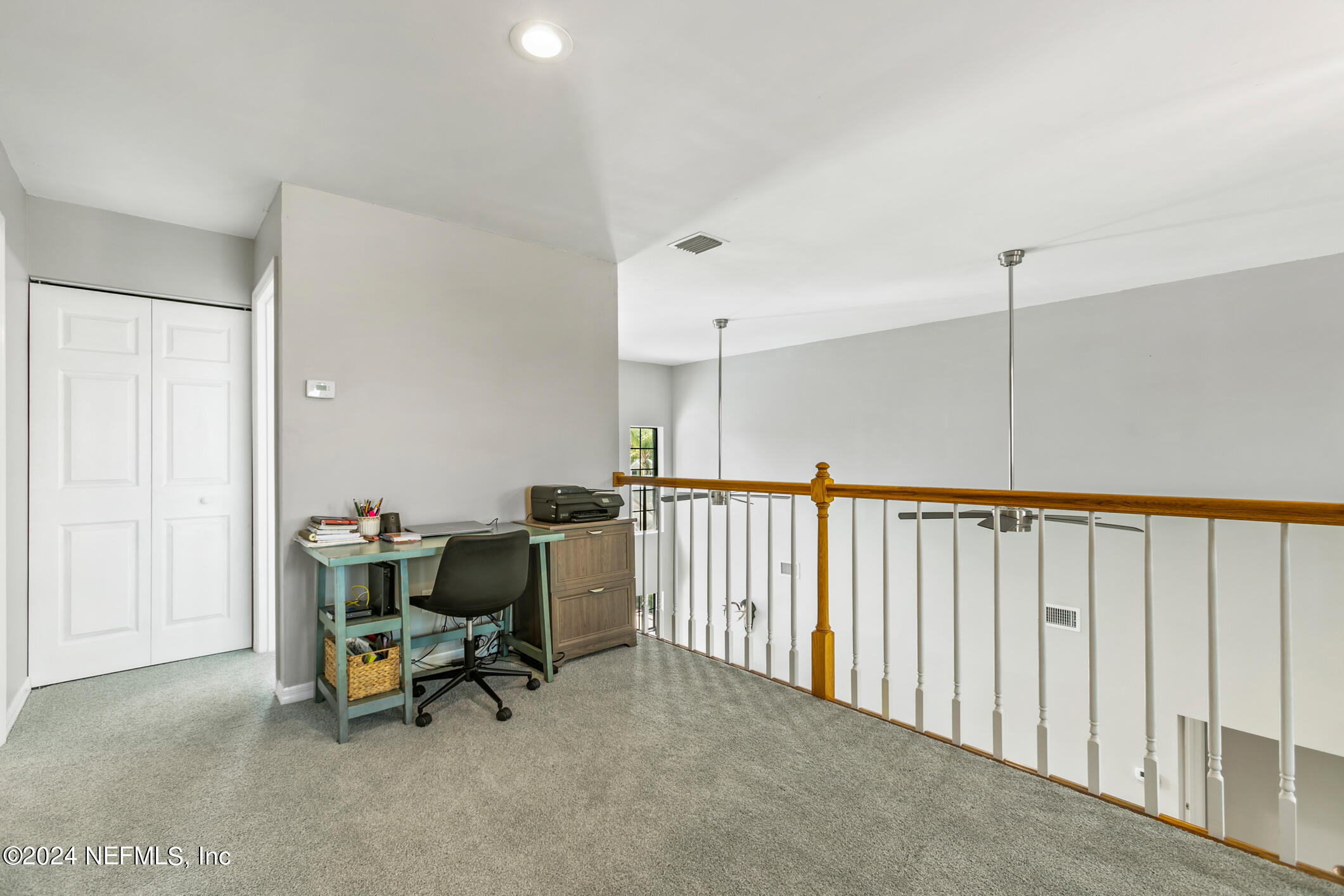 8 CEDARFORD Court