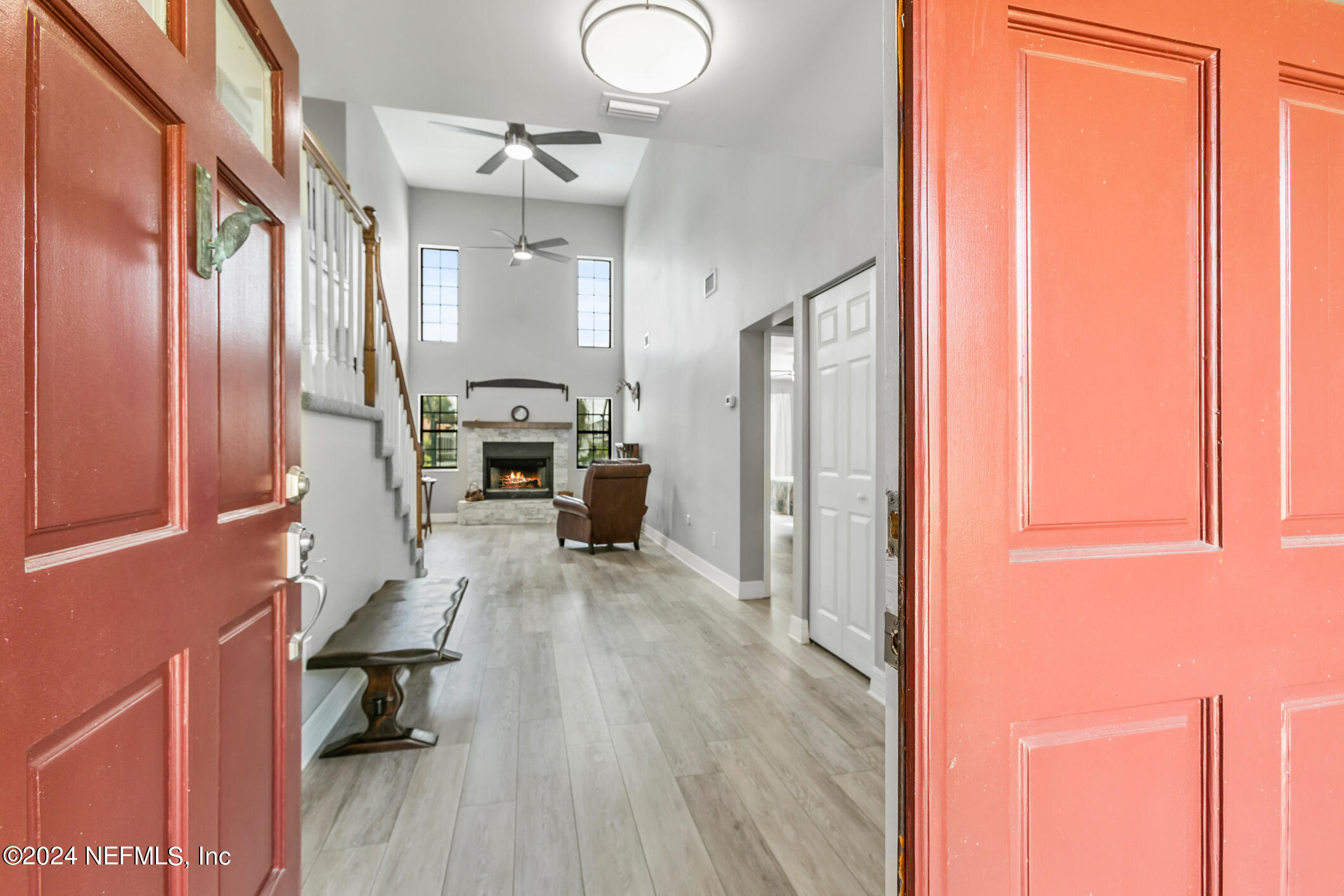 8 CEDARFORD Court