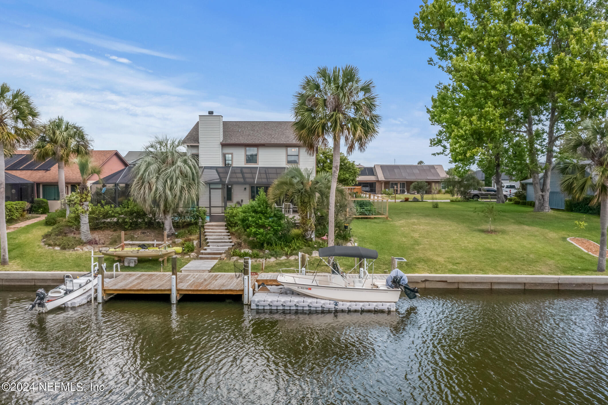8 CEDARFORD Court