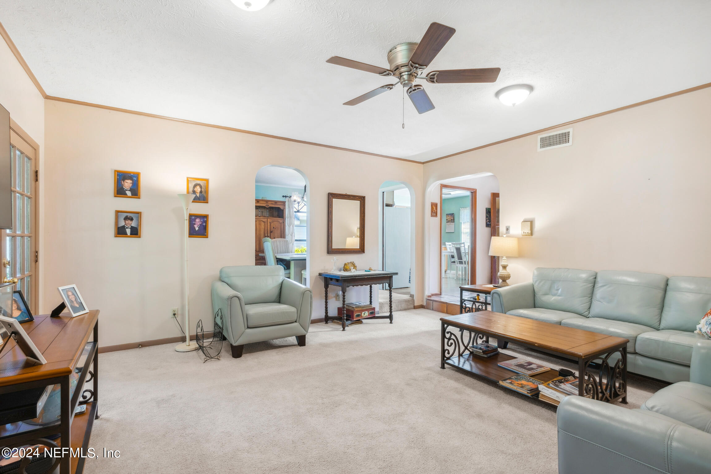 1084 CHEYENNE Drive
