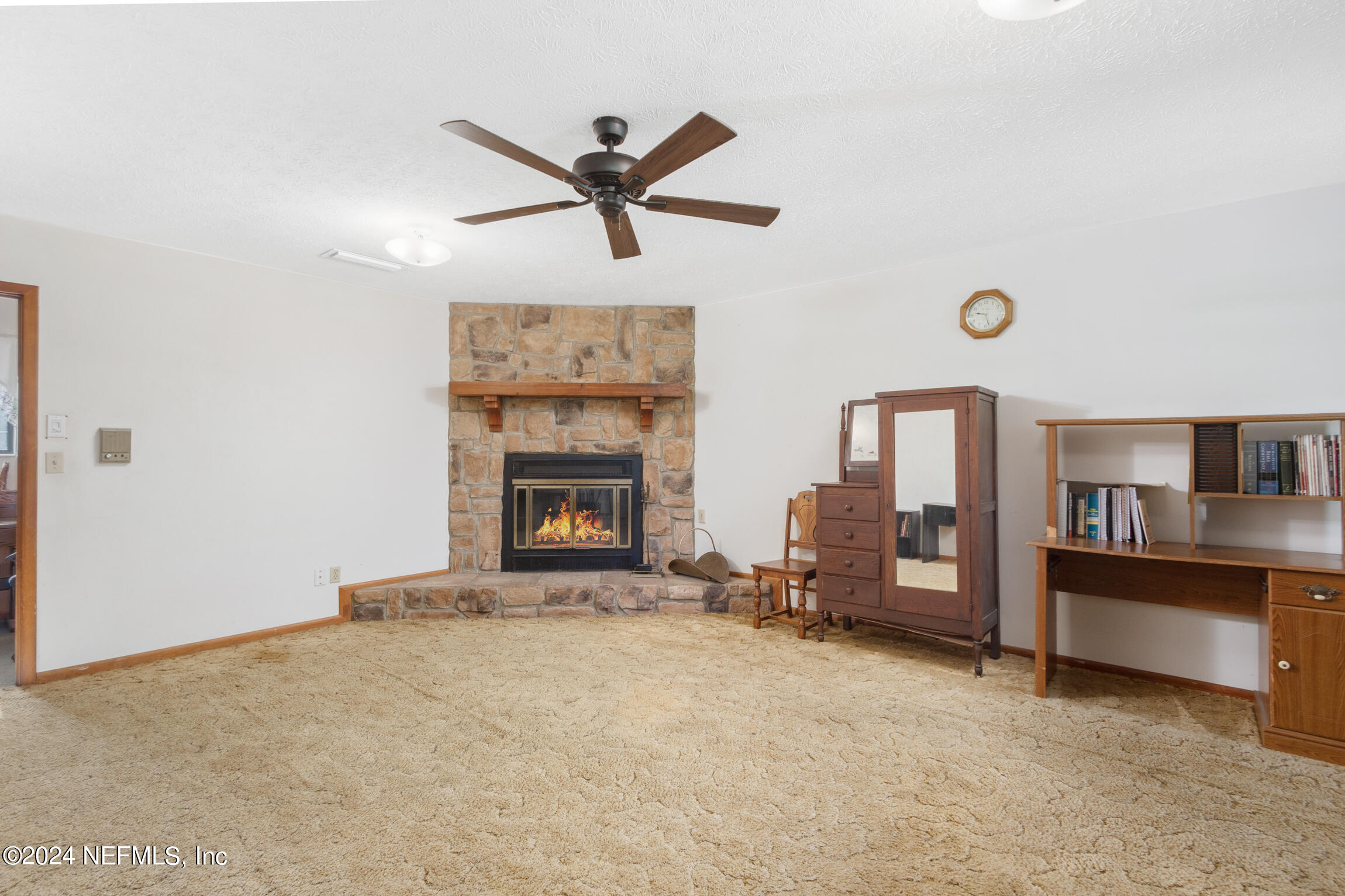 1084 CHEYENNE Drive