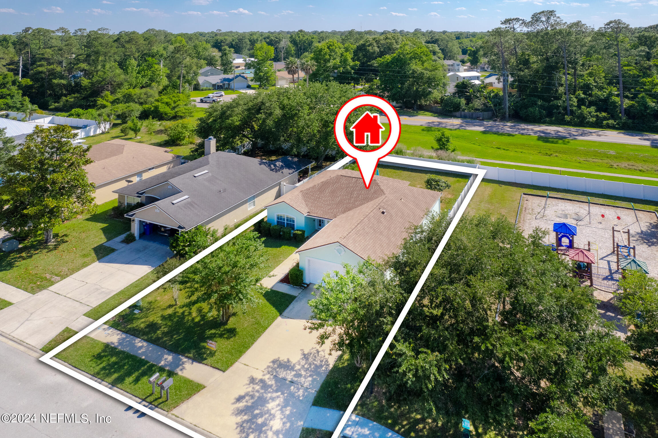 992 OAK ARBOR Circle