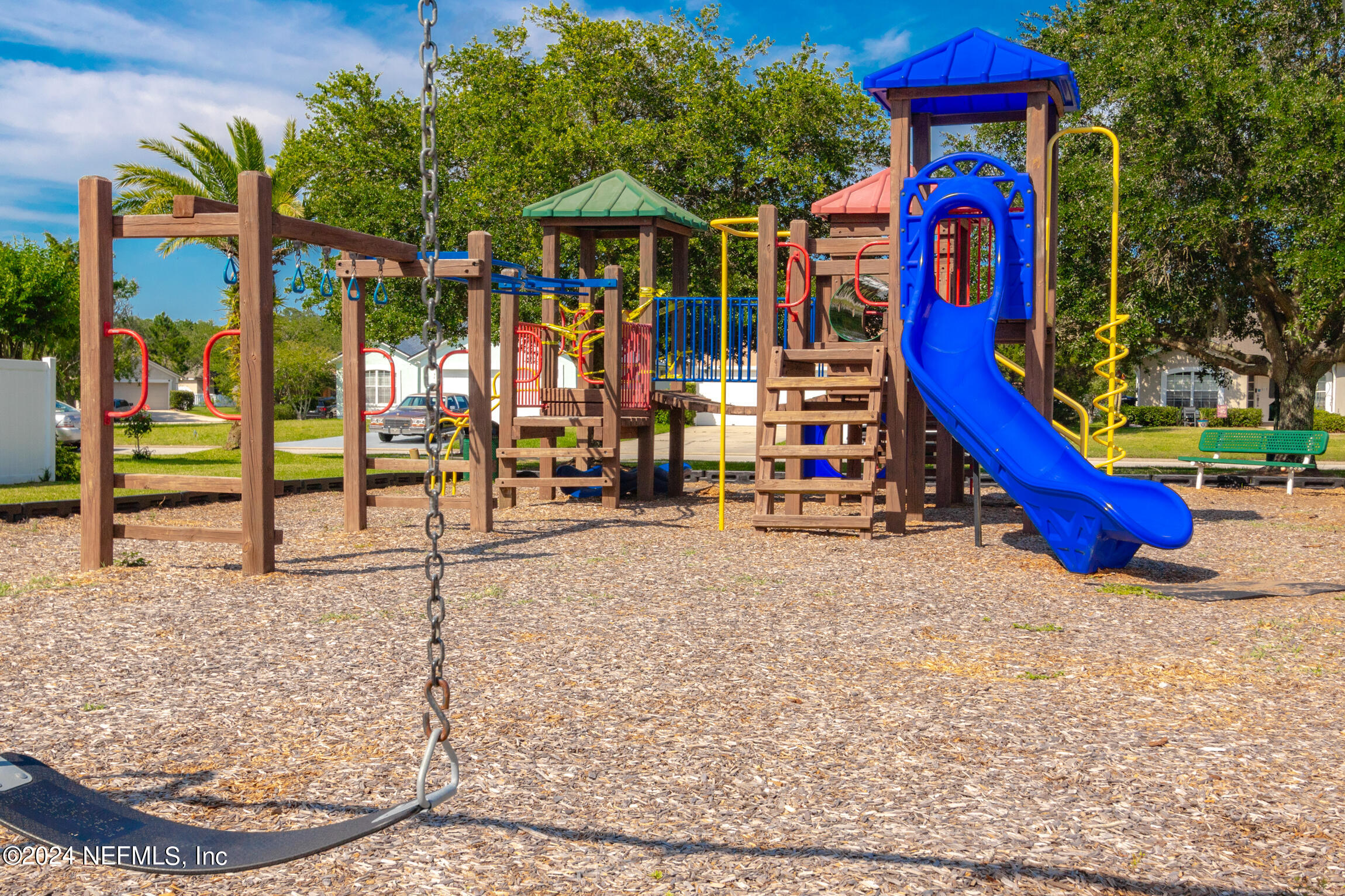992 OAK ARBOR Circle