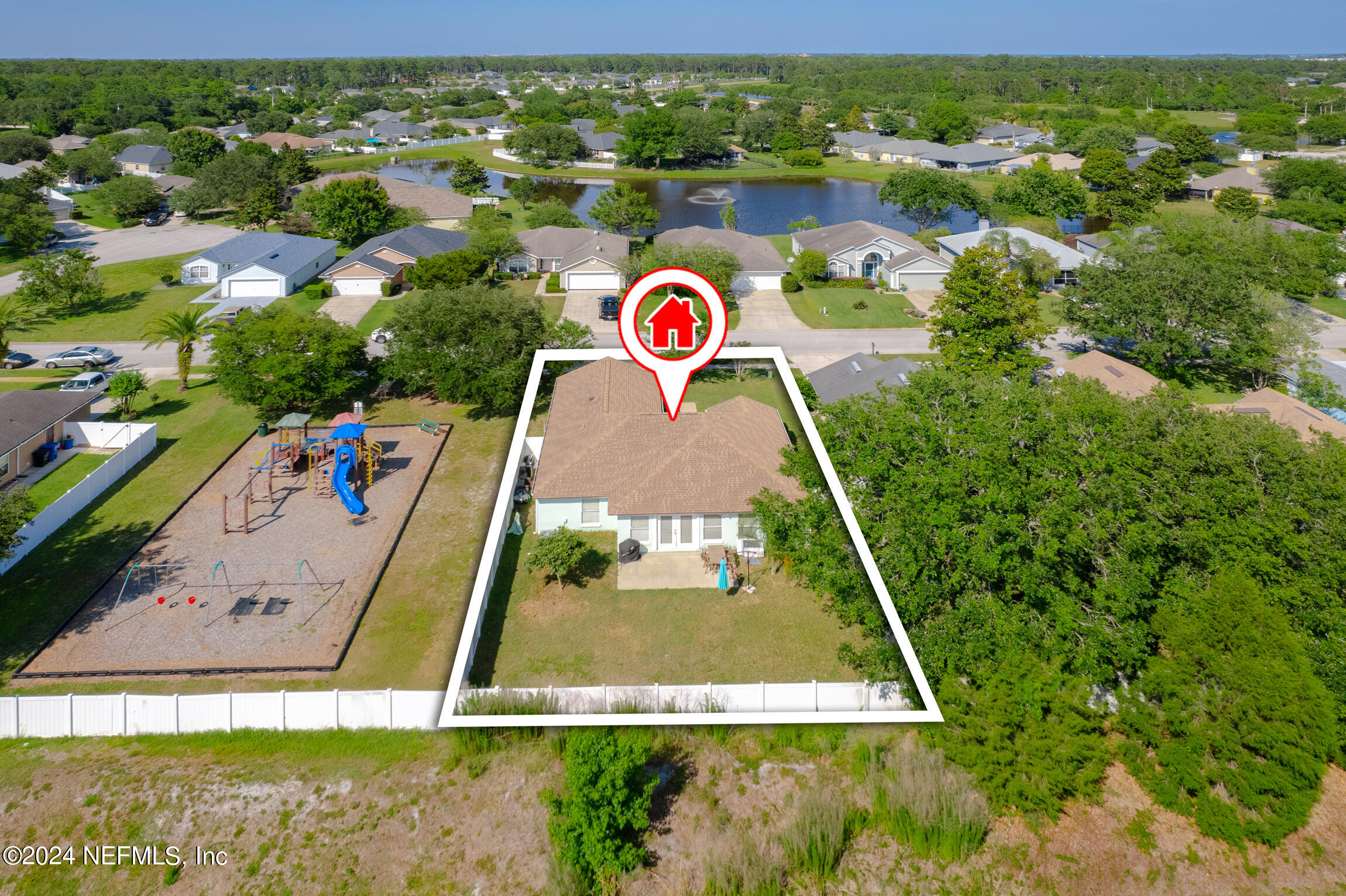 992 OAK ARBOR Circle