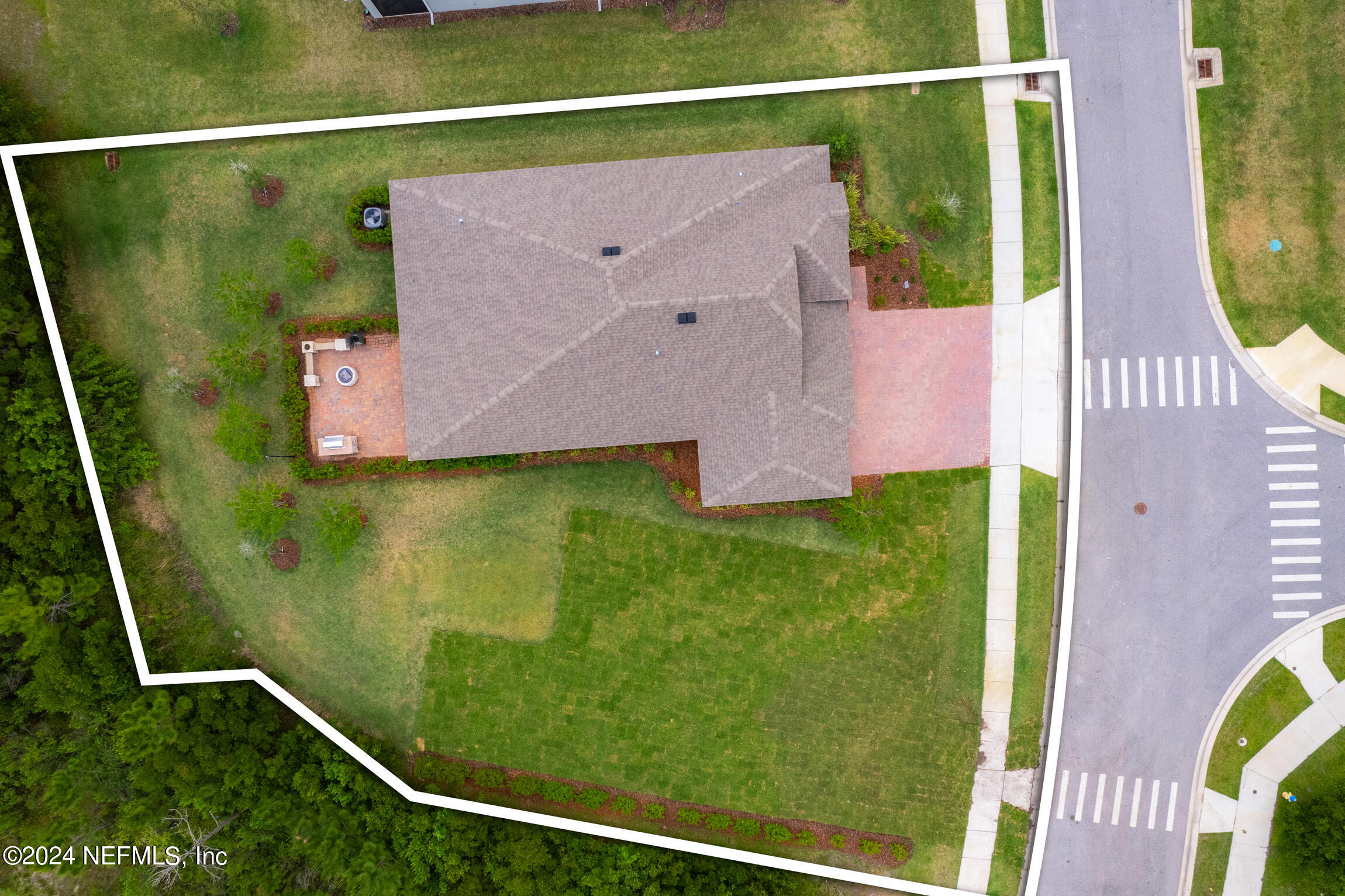 79 HUNTINGTON Place
