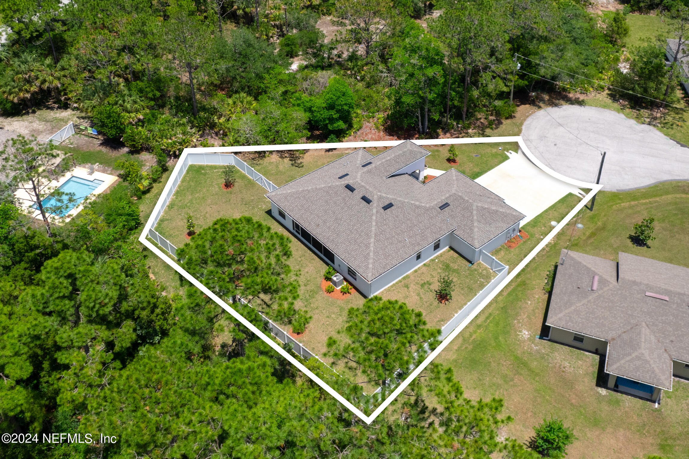 17 PITTMAN Place